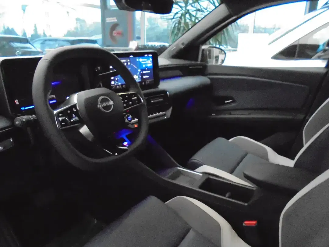 Nissan Micra - Thumbnail 9