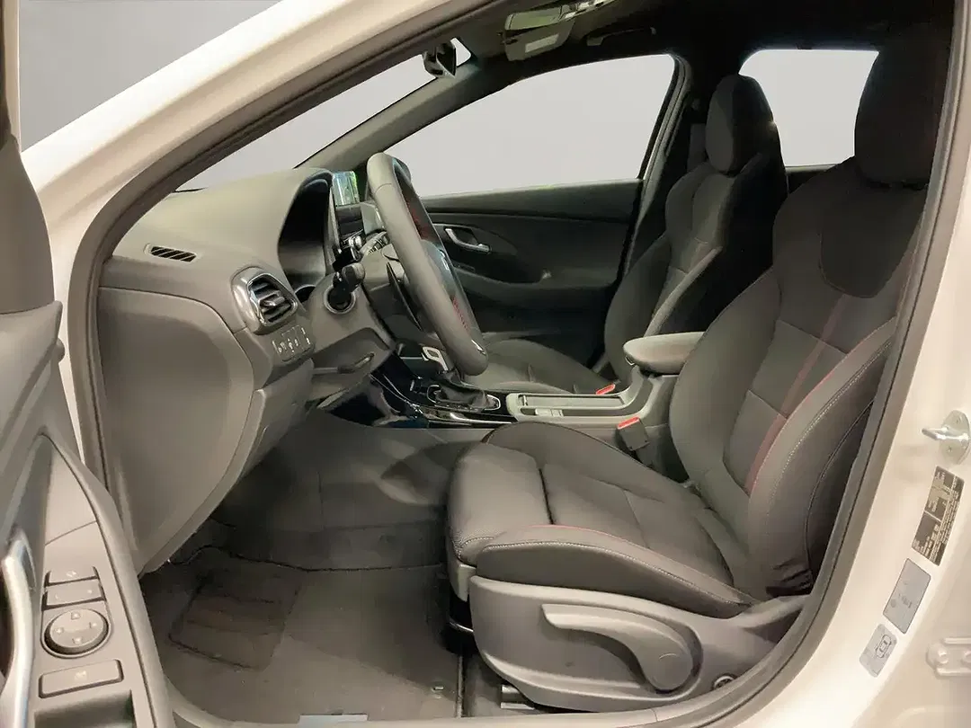 Hyundai i30 - Thumbnail 11
