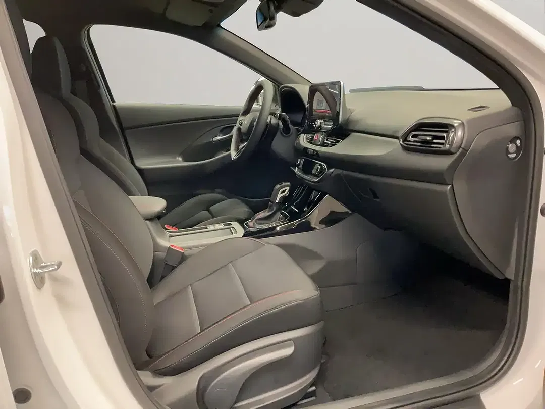 Hyundai i30 - Thumbnail 14