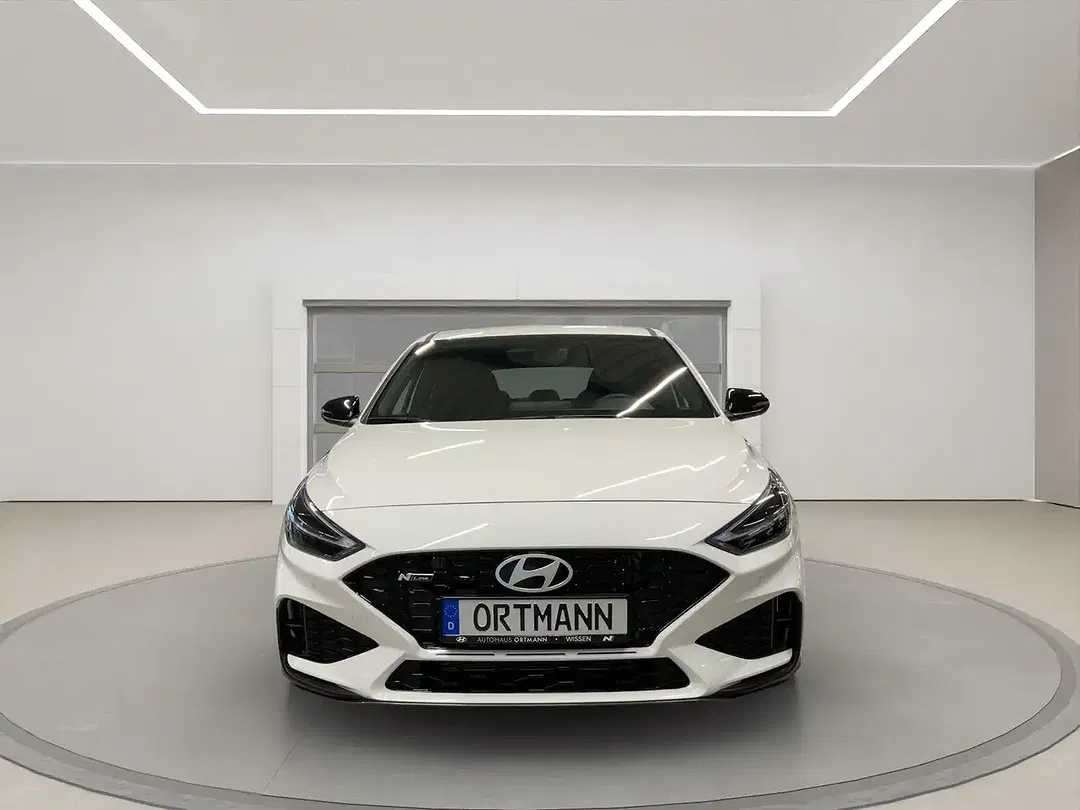 Hyundai i30 - Thumbnail 2