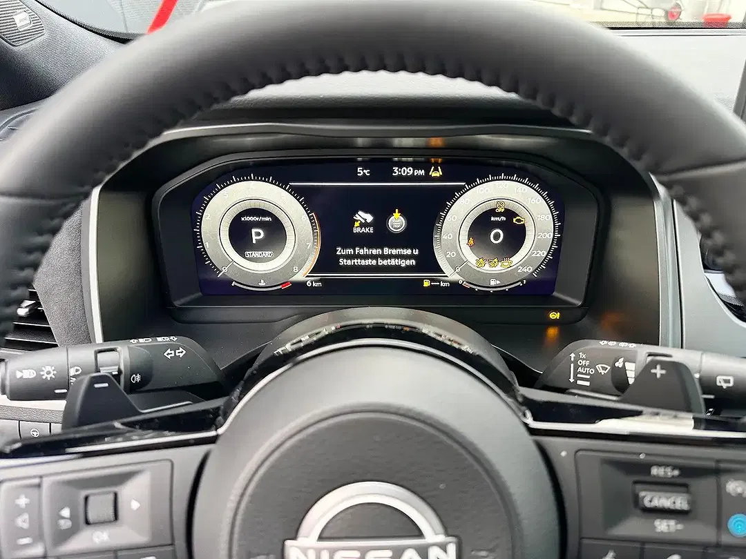 Nissan Qashqai - Thumbnail 10