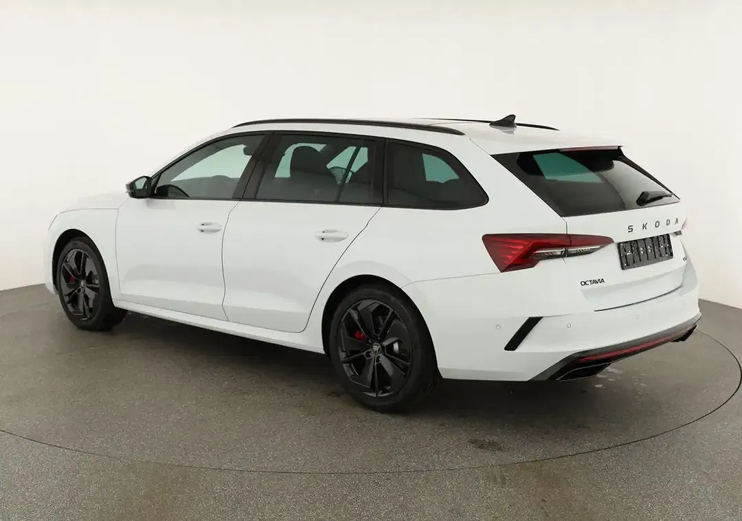 Skoda Octavia - Thumbnail 4