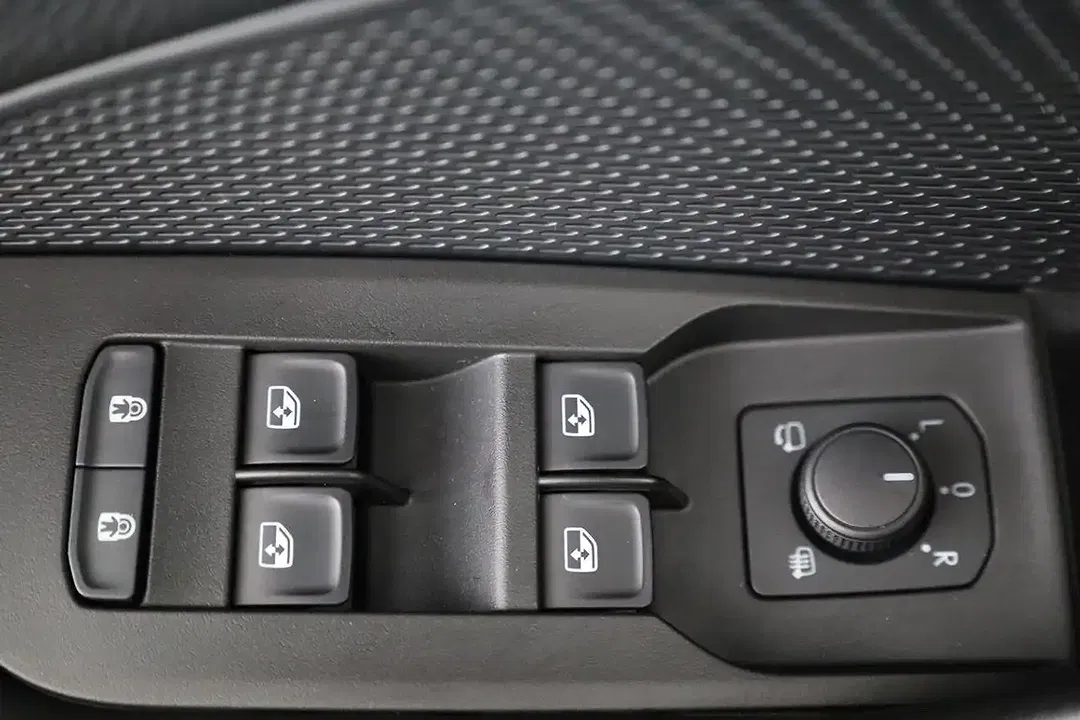 Skoda Octavia - Thumbnail 8