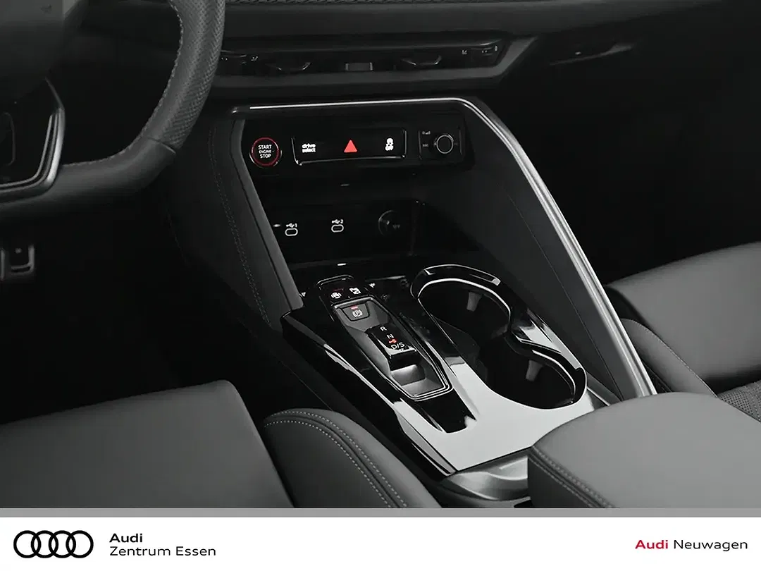 Audi SQ5 - Thumbnail 15