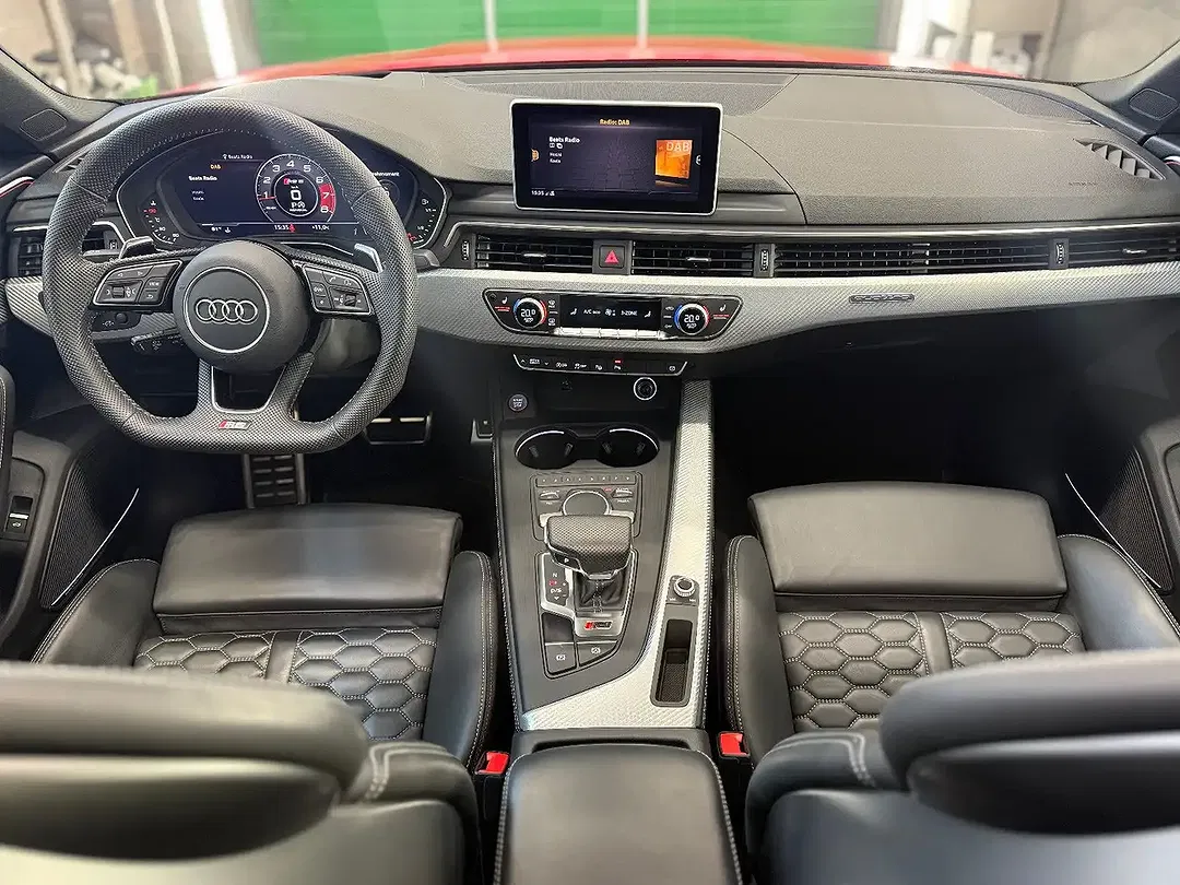 Audi RS5 - Thumbnail 8
