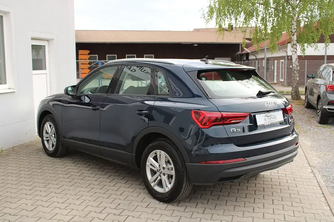 Audi Q3 - Thumbnail 7