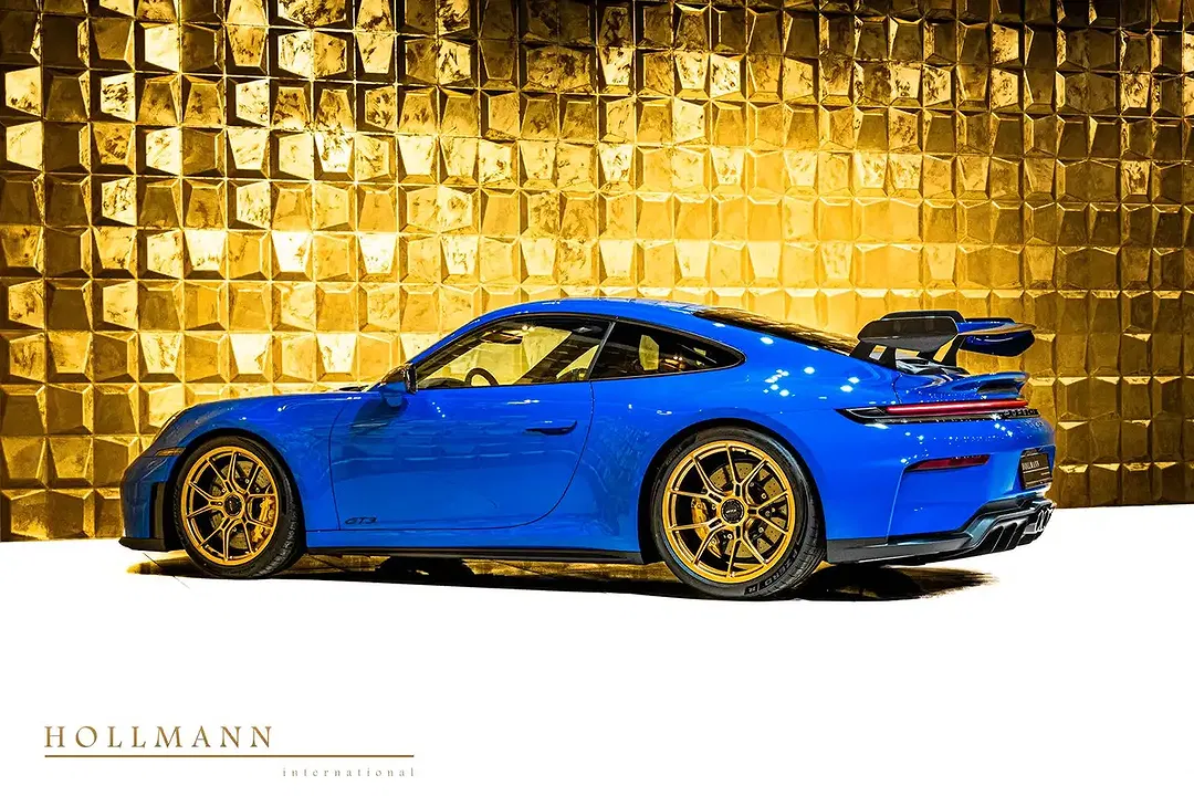 Porsche 992 - Thumbnail 5