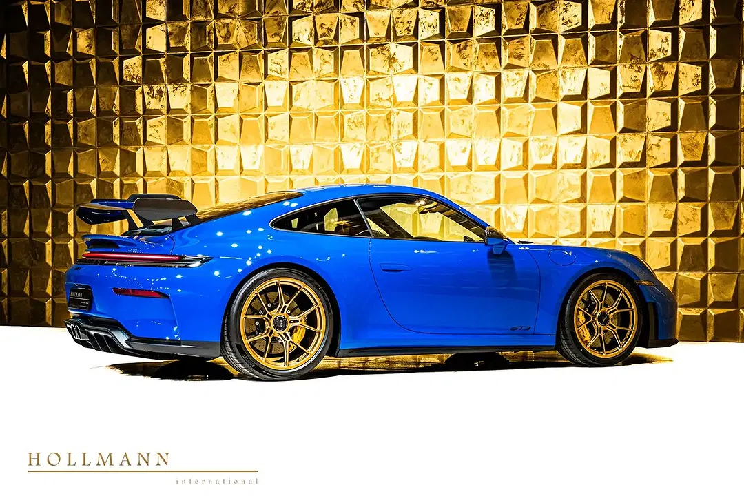 Porsche 992 - Thumbnail 7