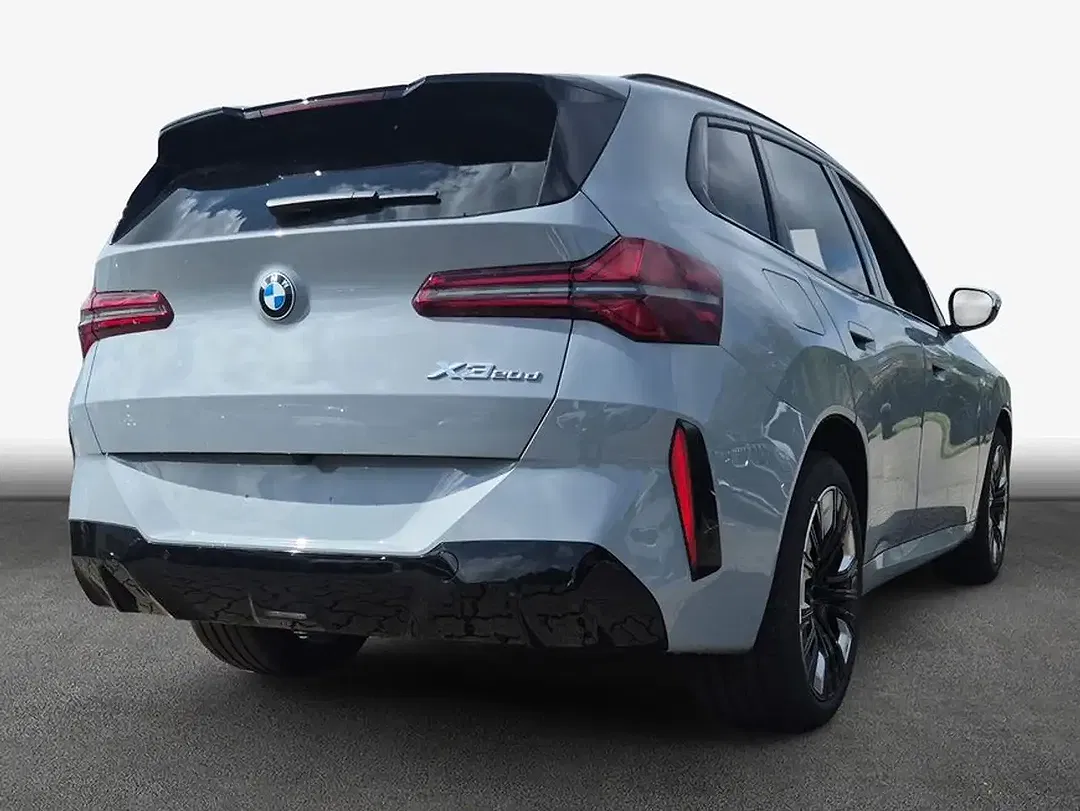 BMW X3 - Thumbnail 2