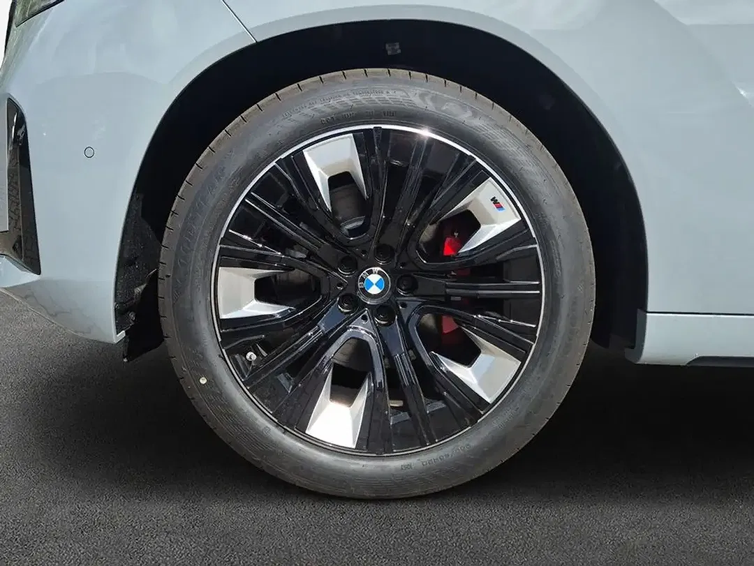 BMW X3 - Thumbnail 8
