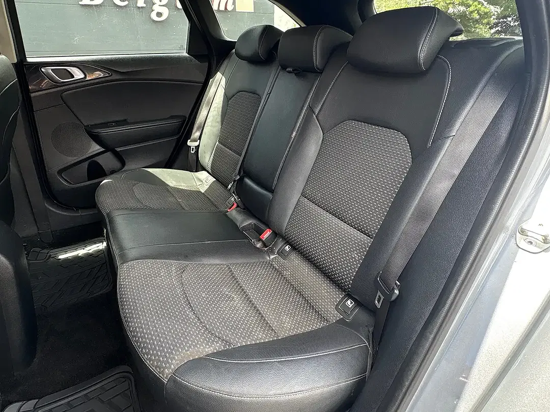 Kia Ceed SW / cee'd SW - Thumbnail 11