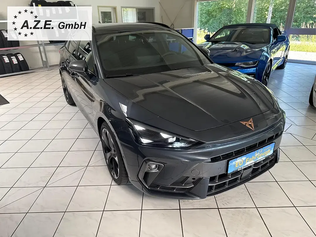 CUPRA Leon - Thumbnail 3