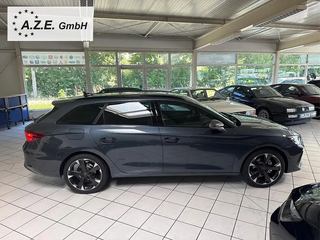 CUPRA Leon - Thumbnail 4