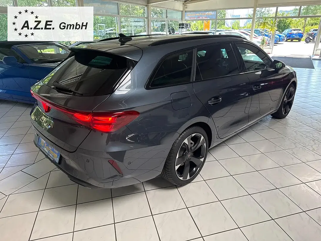 CUPRA Leon - Thumbnail 5
