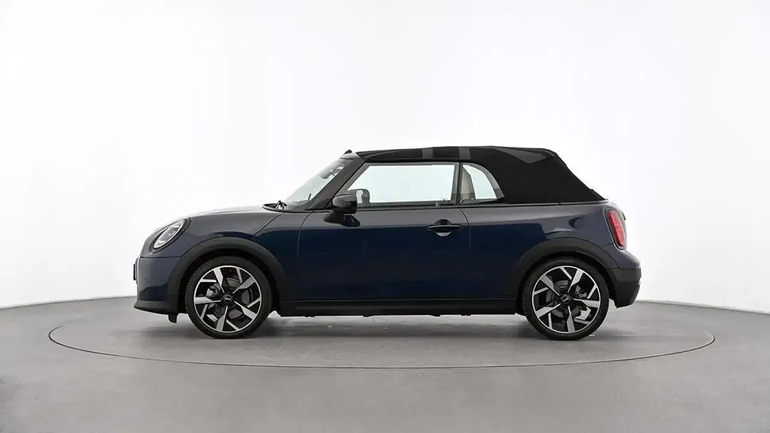 MINI Cooper S Cabrio - Thumbnail 2