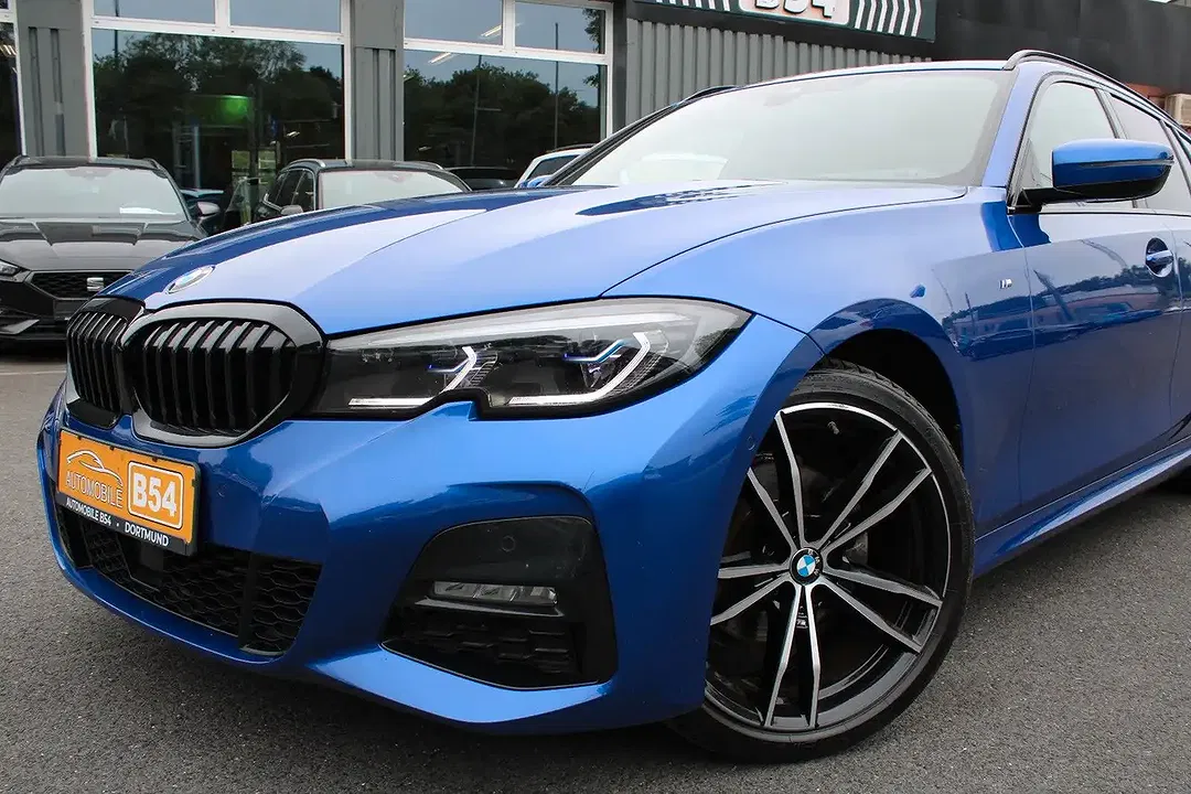 BMW 320 - Thumbnail 10