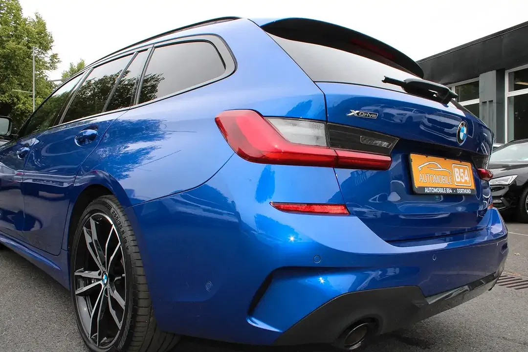 BMW 320 - Thumbnail 13