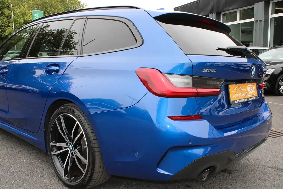 BMW 320 - Thumbnail 9