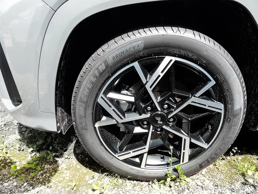 Hyundai TUCSON - Thumbnail 3