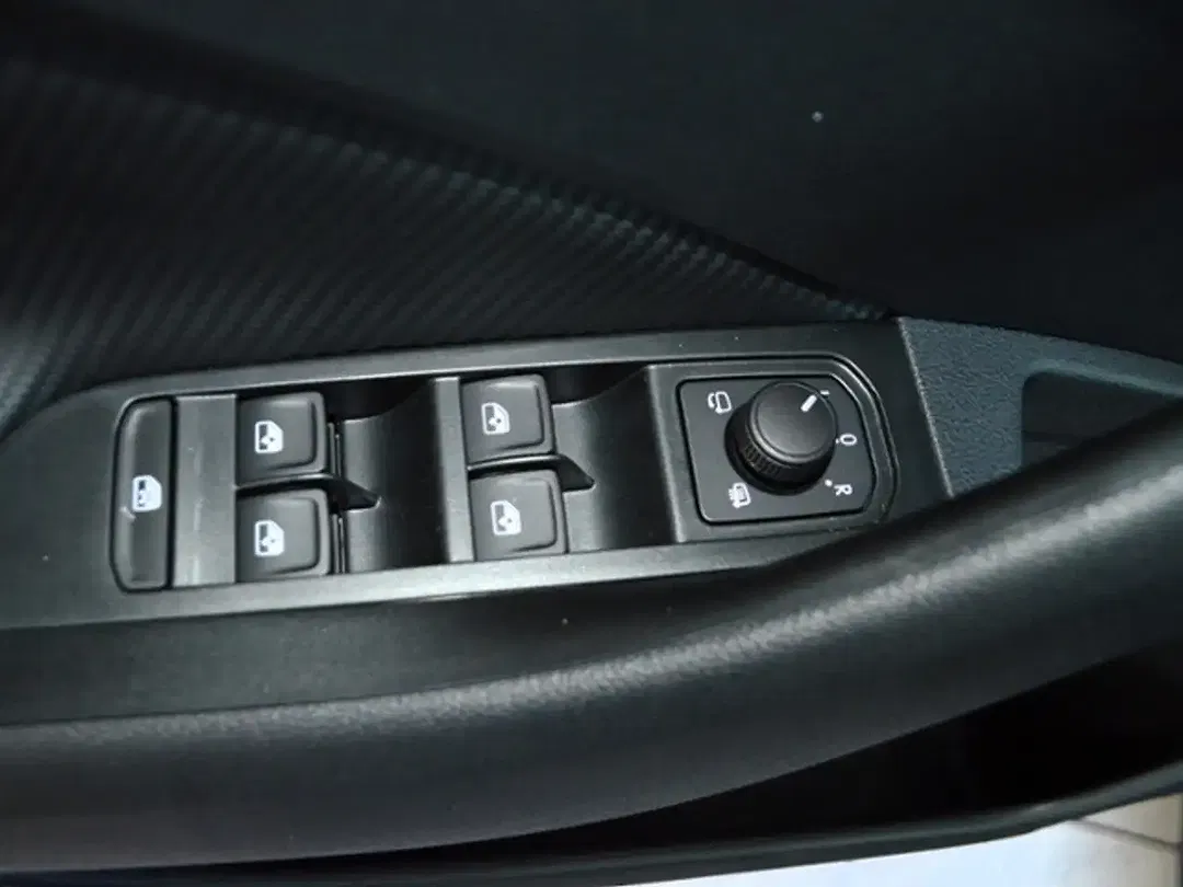 Skoda Kamiq - Thumbnail 12