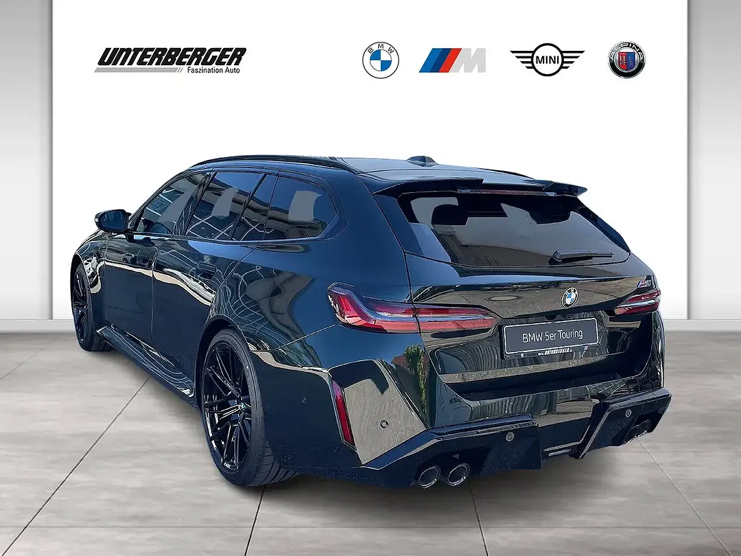 BMW M5 - Thumbnail 4