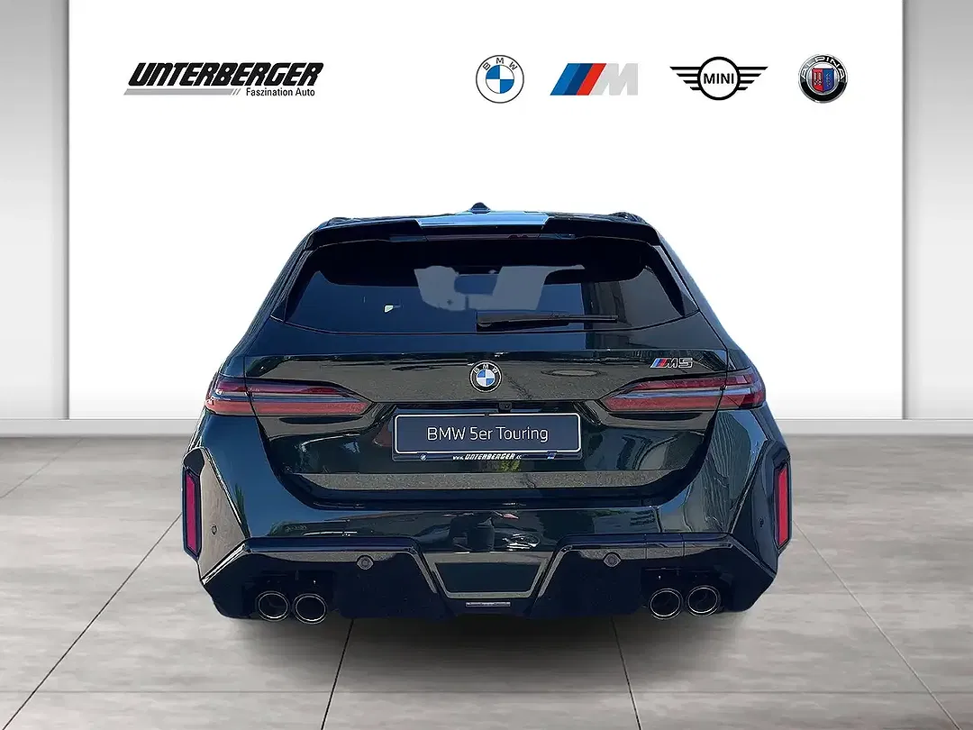BMW M5 - Thumbnail 5