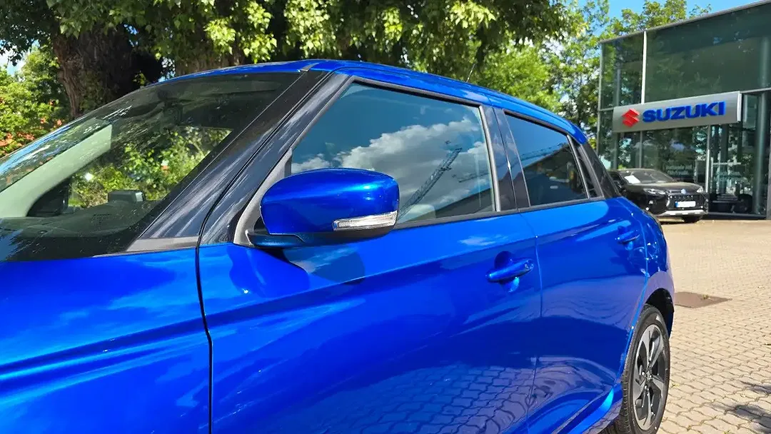 Suzuki Swift - Thumbnail 11