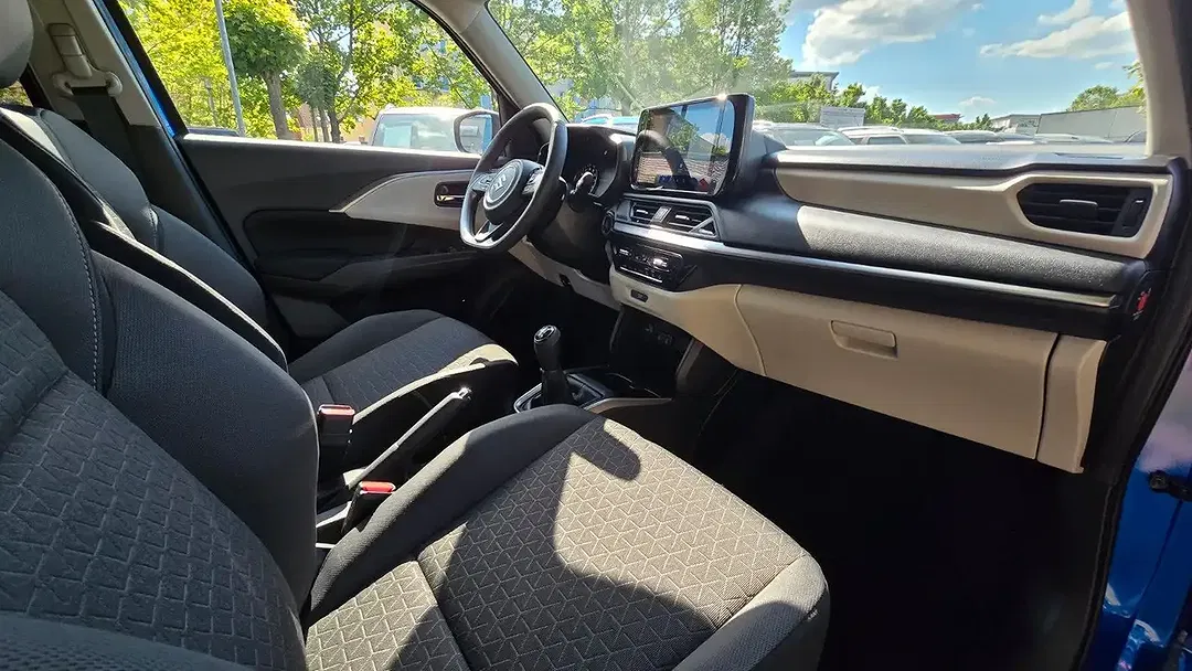 Suzuki Swift - Thumbnail 14