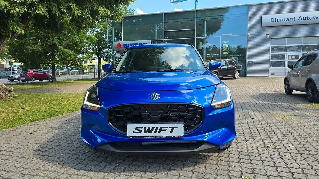 Suzuki Swift - Thumbnail 2