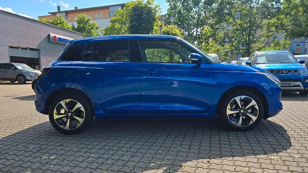 Suzuki Swift - Thumbnail 6