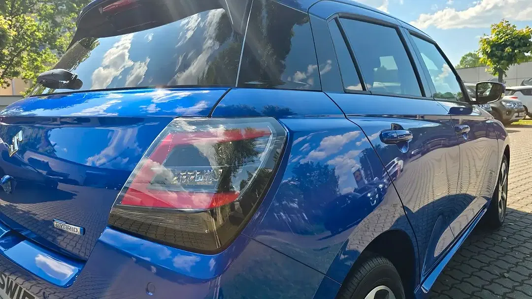 Suzuki Swift - Thumbnail 7