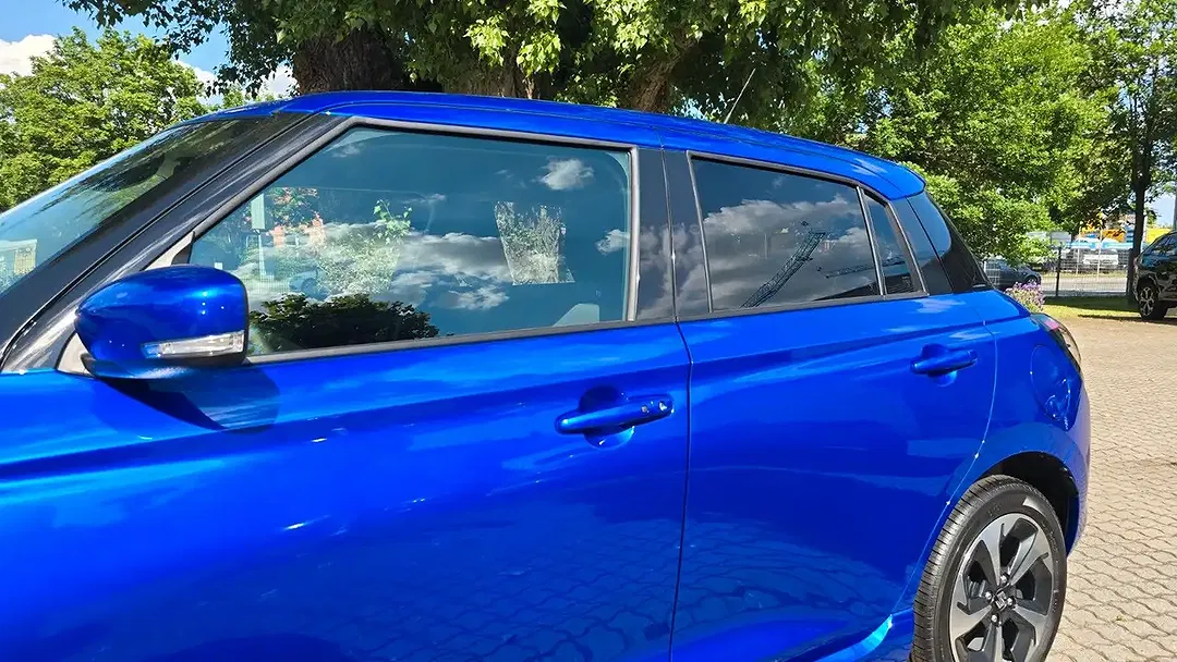 Suzuki Swift - Thumbnail 9