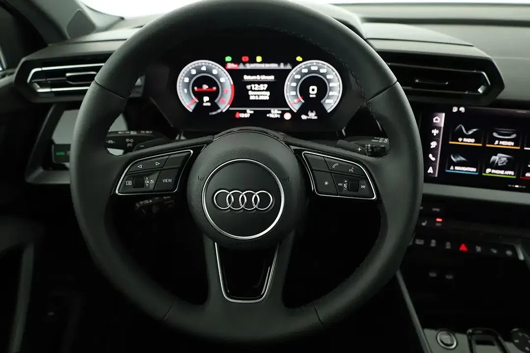 Audi A3 - Thumbnail 6