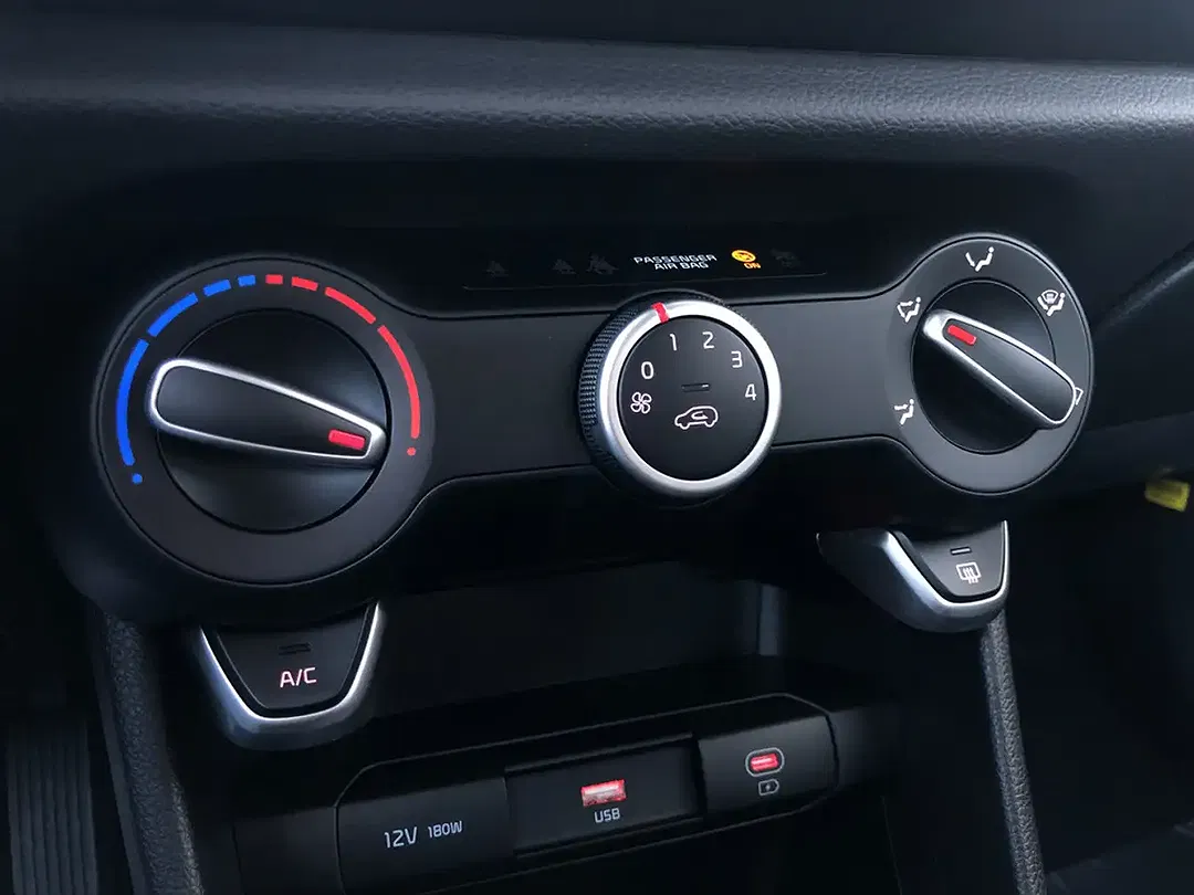Kia Picanto - Thumbnail 12