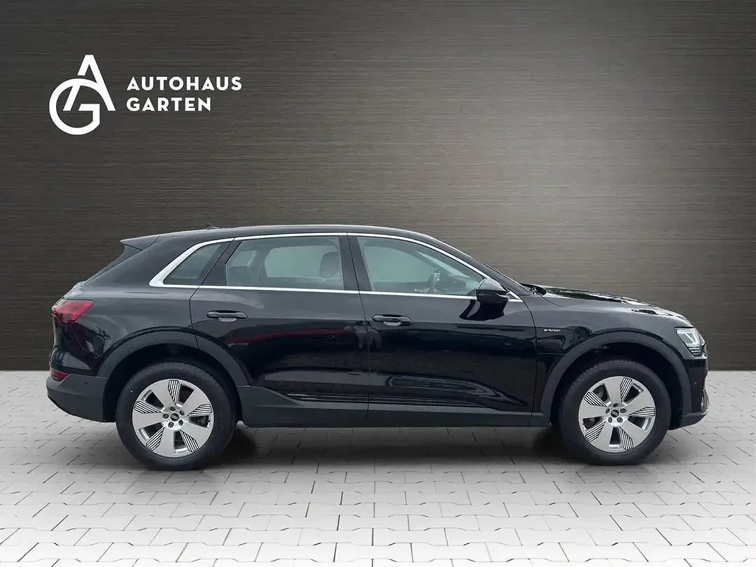 Audi e-tron - Thumbnail 7