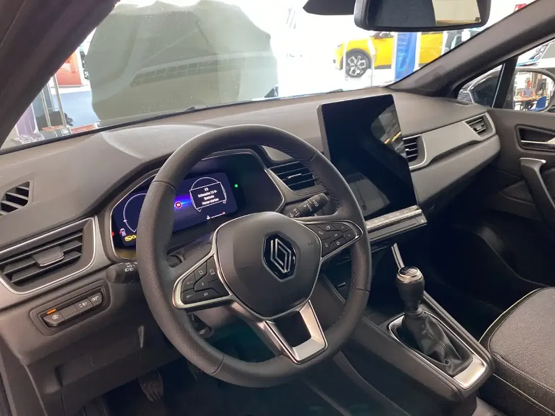 Renault Captur - Thumbnail 10