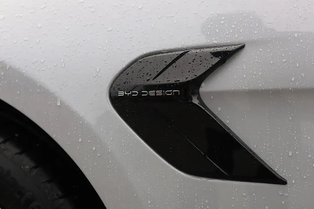 BYD Seal - Thumbnail 13