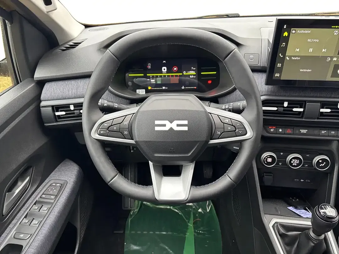 Dacia Sandero - Thumbnail 14