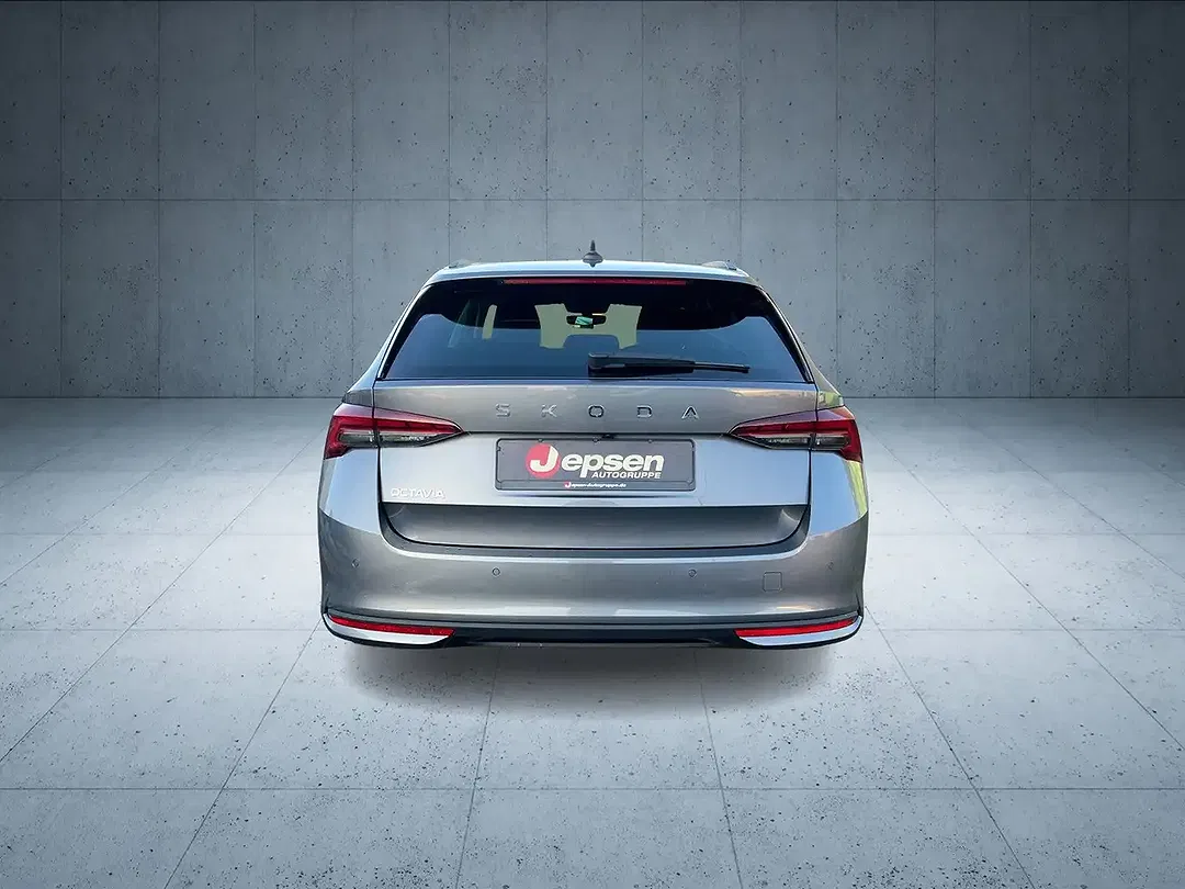 Skoda Octavia - Thumbnail 4
