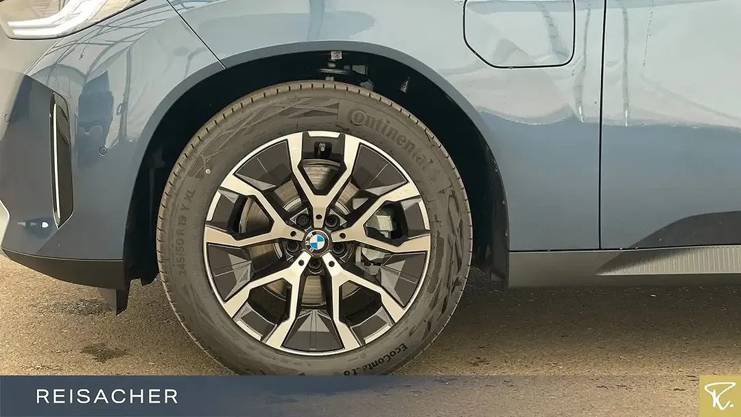 BMW X3 - Thumbnail 3