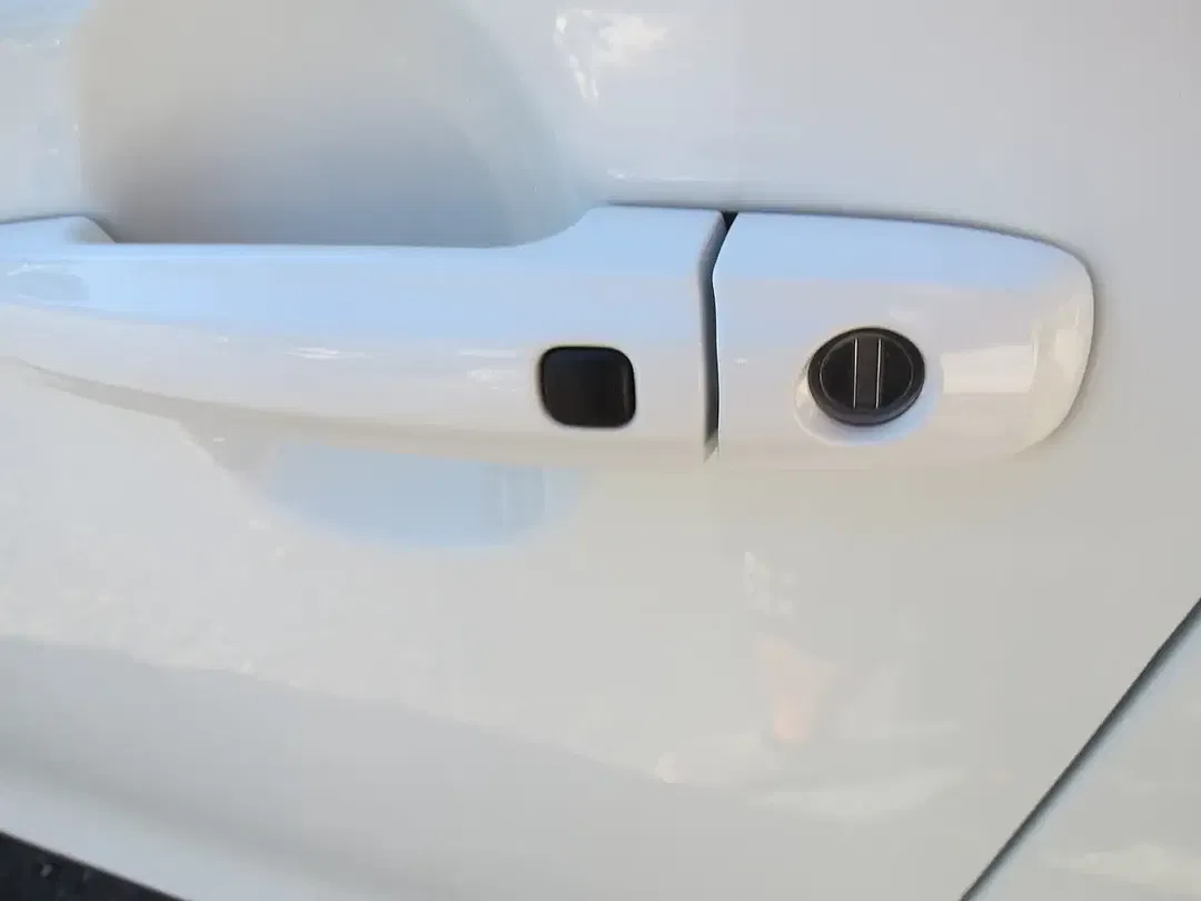 Suzuki SX4 S-Cross - Thumbnail 12