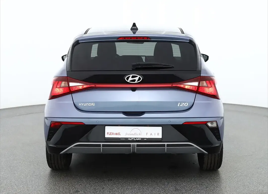 Hyundai i20 - Thumbnail 3