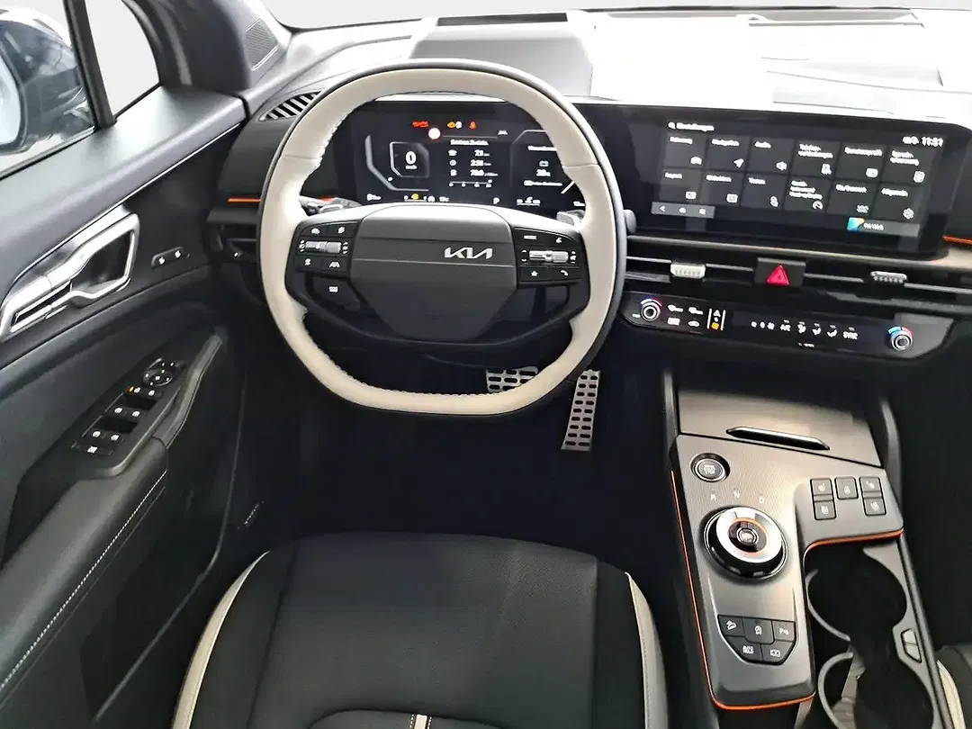 Kia Sportage - Thumbnail 8