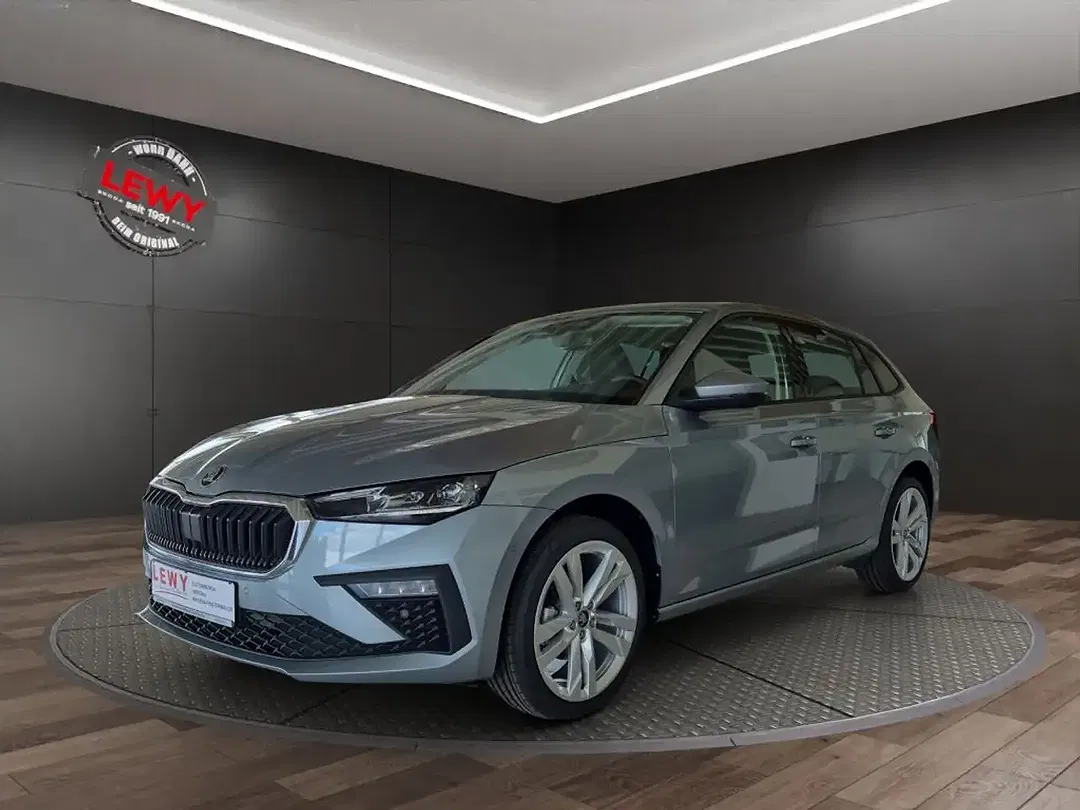 Skoda Scala - Thumbnail 1