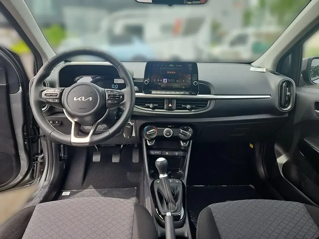 Kia Picanto - Thumbnail 10