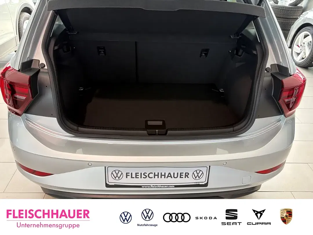 Volkswagen Polo - Thumbnail 4