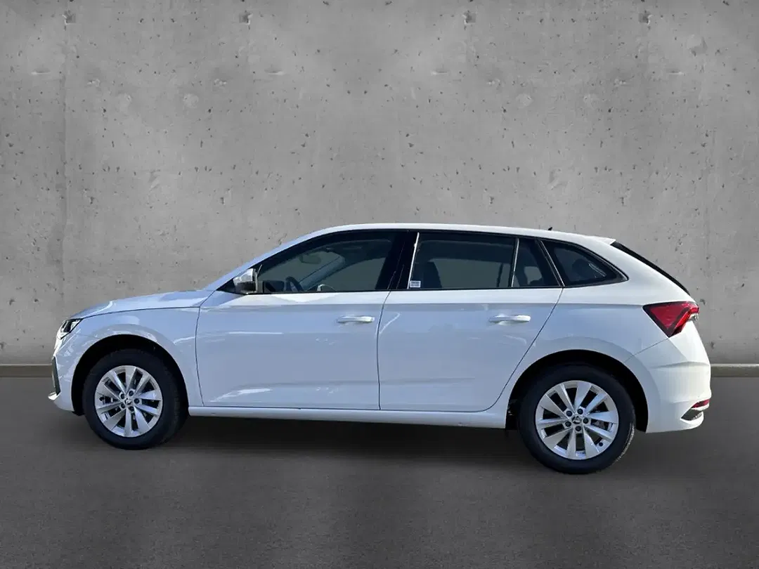 Skoda Scala - Thumbnail 2