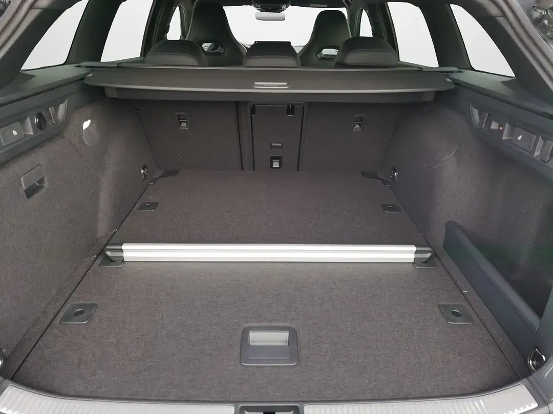 Skoda Superb - Thumbnail 11