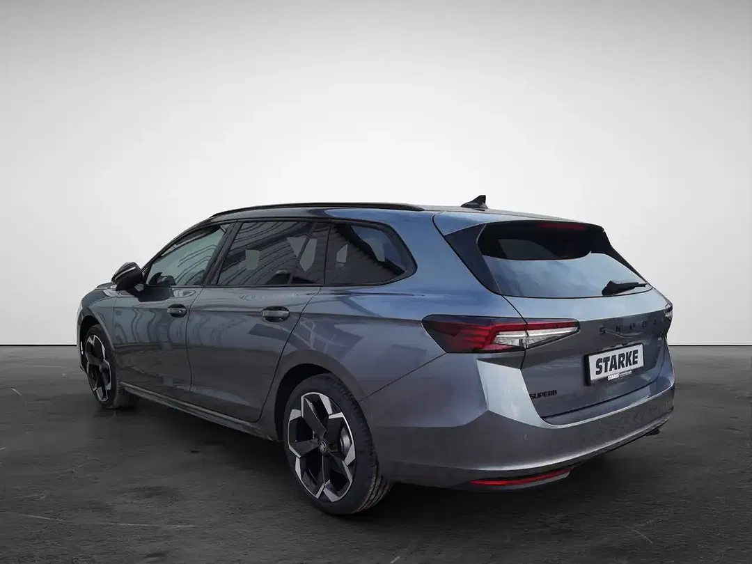 Skoda Superb - Thumbnail 3