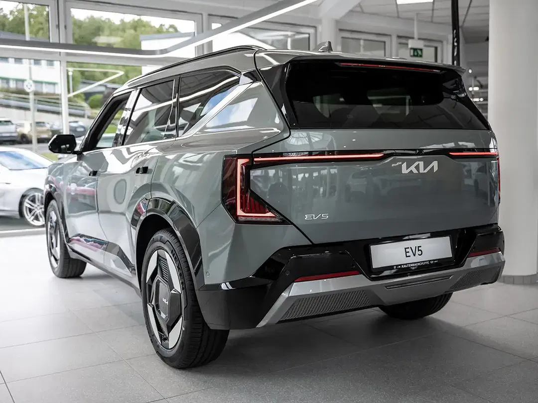 Kia EV5 - Thumbnail 4